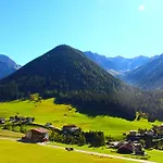 Haus Rosa *