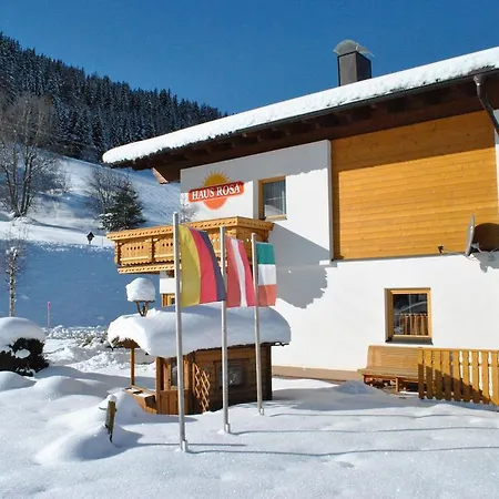 Apartment Haus Rosa
